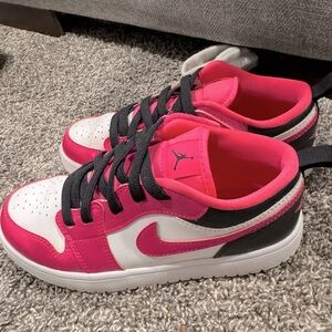 Kids Jordan 1 low alt shoes- Size 3